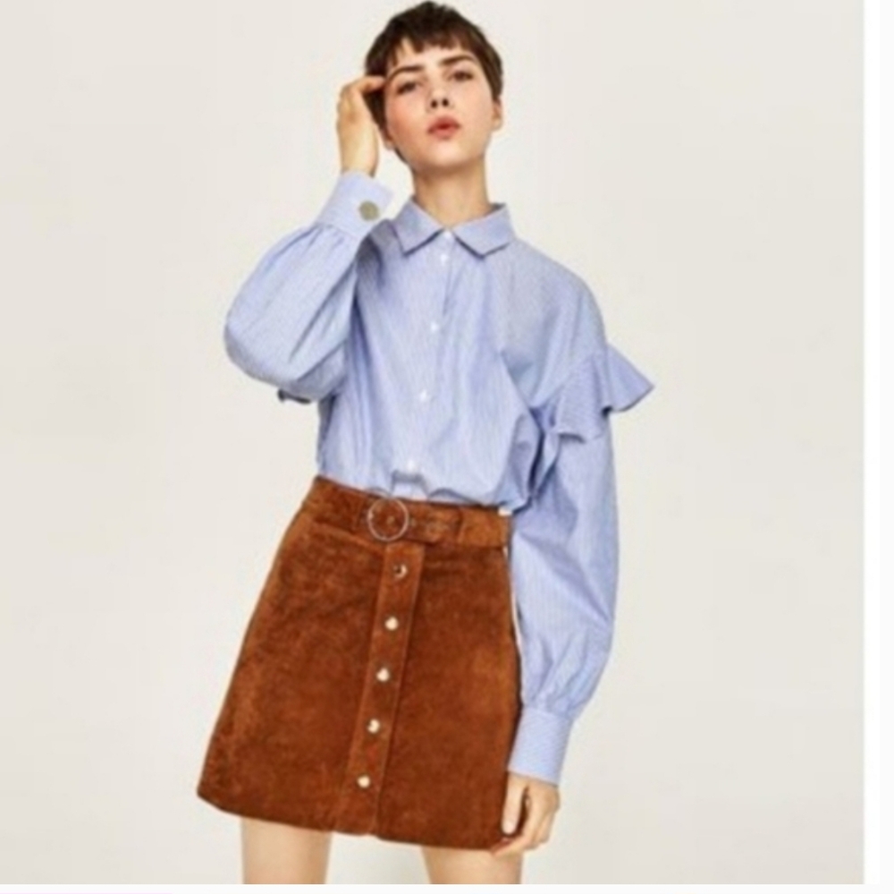 Zara Woman Blue Pinstripe Ruffle Shoulder Frill Button UP Long Sleeve Blouse PL